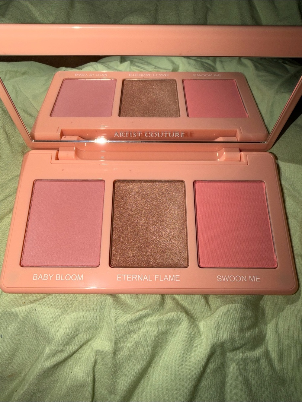 Artist couture love spring blush palette